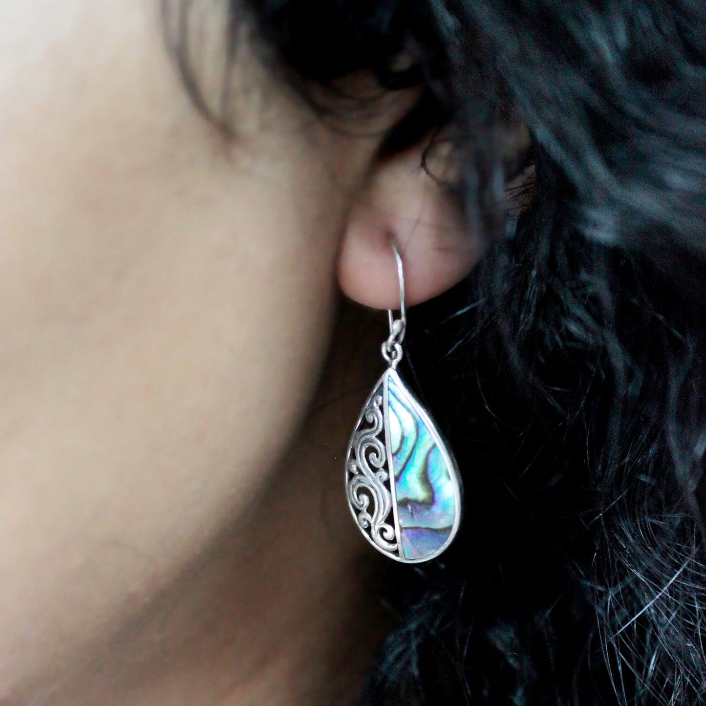 Shell & Silver Earrings - Three Hearts - Mother Of Pearl